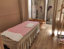 -苑苑vbeauty科技美容SPA