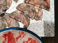 -三人行骨头王火锅(长寿店)