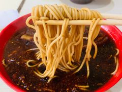 -小龙大肉面馆
