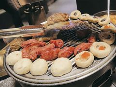 -草家酱蟹炭火烤肉店(珲春南路二店)
