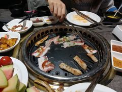 -壹炉自助烤肉烧烤店(港悦广场店)