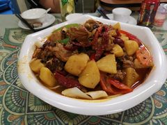 新疆大盘鸡-新疆红柳花餐厅(新洲店)