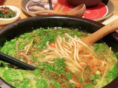 -妈妈故事米线(市府恒隆店)