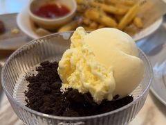 香草冰淇淋-G+KITCHEN(龙湖狮山天街店)