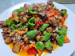 爆炒野生狗鱼块-煲来饱去冷水鱼