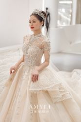 -艾米丽婚纱礼服