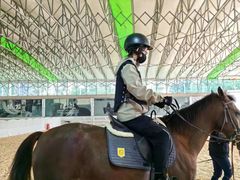 -名驭国际马术学院