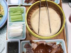 极品烤鸭-海派美食·家宴海鲜青岛菜·石锅鲽鱼头(东方城店)