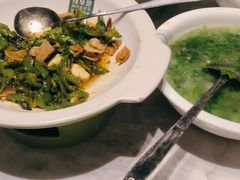 -绿草地·湘菜(酃湖师院店)