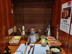 -独食火锅·半米屋台(直营总店)