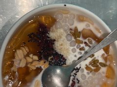 -姚姚酸菜鱼·金戈戈香港豉油鸡(喜荟城联名店)