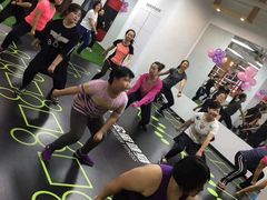 -一公里健身(龙湖紫都城店)