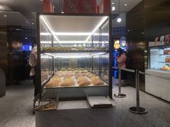 面包甜点陈列柜-奈雪的茶(湖滨银泰in77C区PRO店)