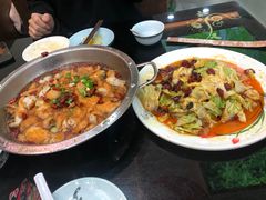 呛莲白-鱼之家小四川水煮鱼