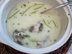 天目湖砂锅鱼头-紫藤园·天目湖大鱼头(南山竹海店)