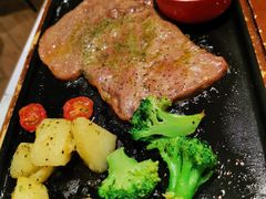 -必胜客(城西银泰店)