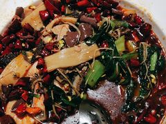 毛血旺-吕氏疙瘩汤·新派鲁菜(济南万象城店)