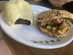 -护国寺小吃店(红莲南路店)