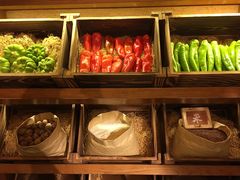 -云海肴·汽锅鸡·云南菜(天山百盛优客店)