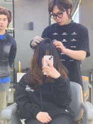 -藤野造型烫发染发