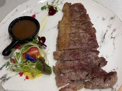 -ins森林童话餐厅coffee&bistro
