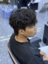 -藤野造型专业烫染接发