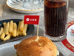 -必胜客(观海路店)