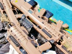 -亲兄弟真人CS团建拓展基地