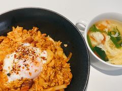 -露露家咖啡店