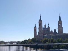 -皮拉尔圣母圣殿主教座堂