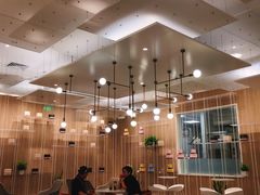 大堂-奈雪的茶(市百一店)