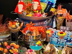 -雍容荟帝王蟹活龙虾展台自助(IFS黑金店)