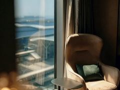 -深圳国际会展中心希尔顿酒店(前海华发冰雪世界店)