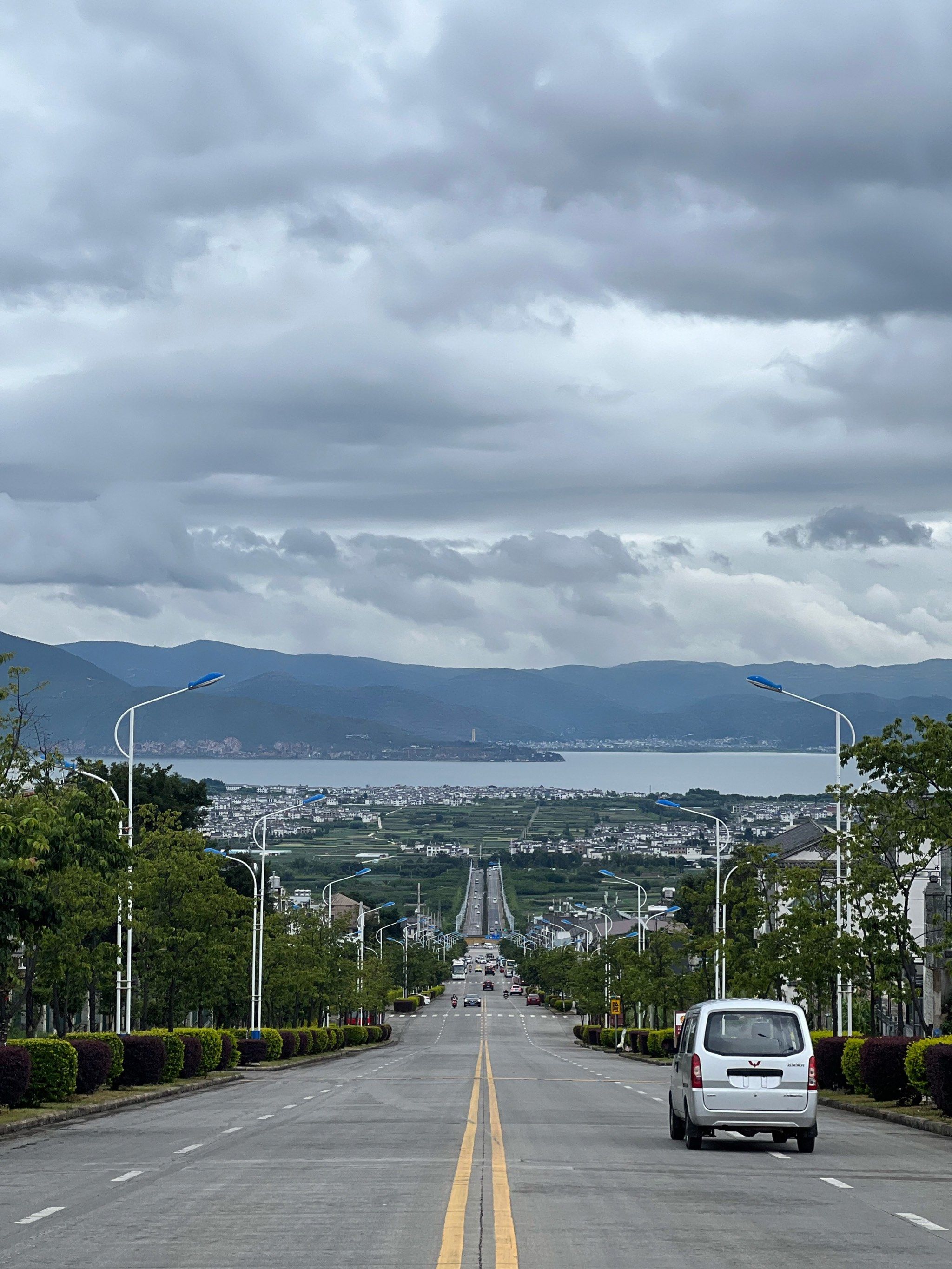 大理旅游 | 一条差点丧命的网红公路