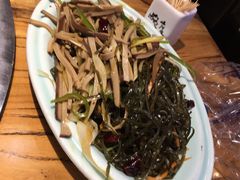 -山河屯铁锅炖(哈西站店)