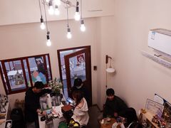 -SAFARI COFFEE