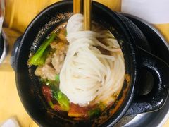 -李记特色罐罐米线(重庆中环大厦店)