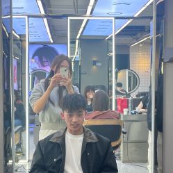 -藤野造型烫发染发