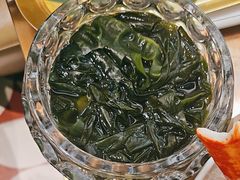 -洪氏嗨捞·广东猪肚鸡·椰子鸡火锅(西咸万象城店)