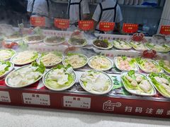 -四囍码头海鲜烧烤自助火锅(外滩南京东路悦荟广场店)