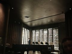 -wineapp葡萄酒餐吧(外滩金融中心店)