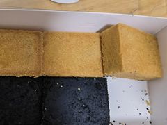 凤梨酥-黄远堂凤梨酥·伴手礼(中山路六店)