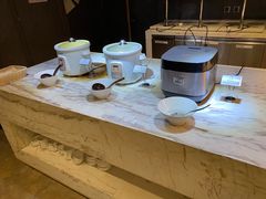 -筠咖啡西餐厅(上海国展宝龙丽筠酒店)