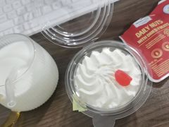 -红宝石·鲜奶小方·海派西点房(南丹店)