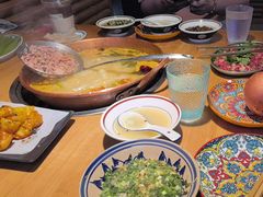 -洱火云南酸菜牛肉火锅(石景山当代商城店)