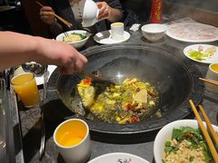 -大鱼山房鱼头火锅(老字号品质店)