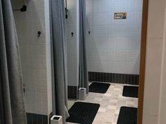 -超鹿运动(五四路恒力城店)