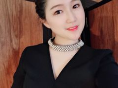 -CHANEL(戴高乐机场T 2E店)