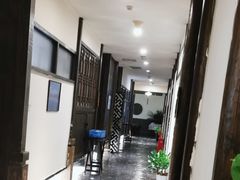 -鸭王烤鸭店(三里河店)