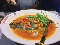 -坛宗剁椒鱼头(河西王府井店)